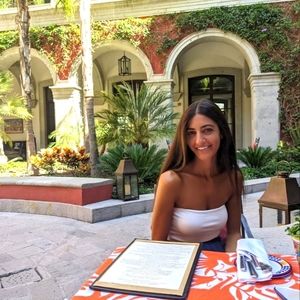 Meet your Posher, Nyri